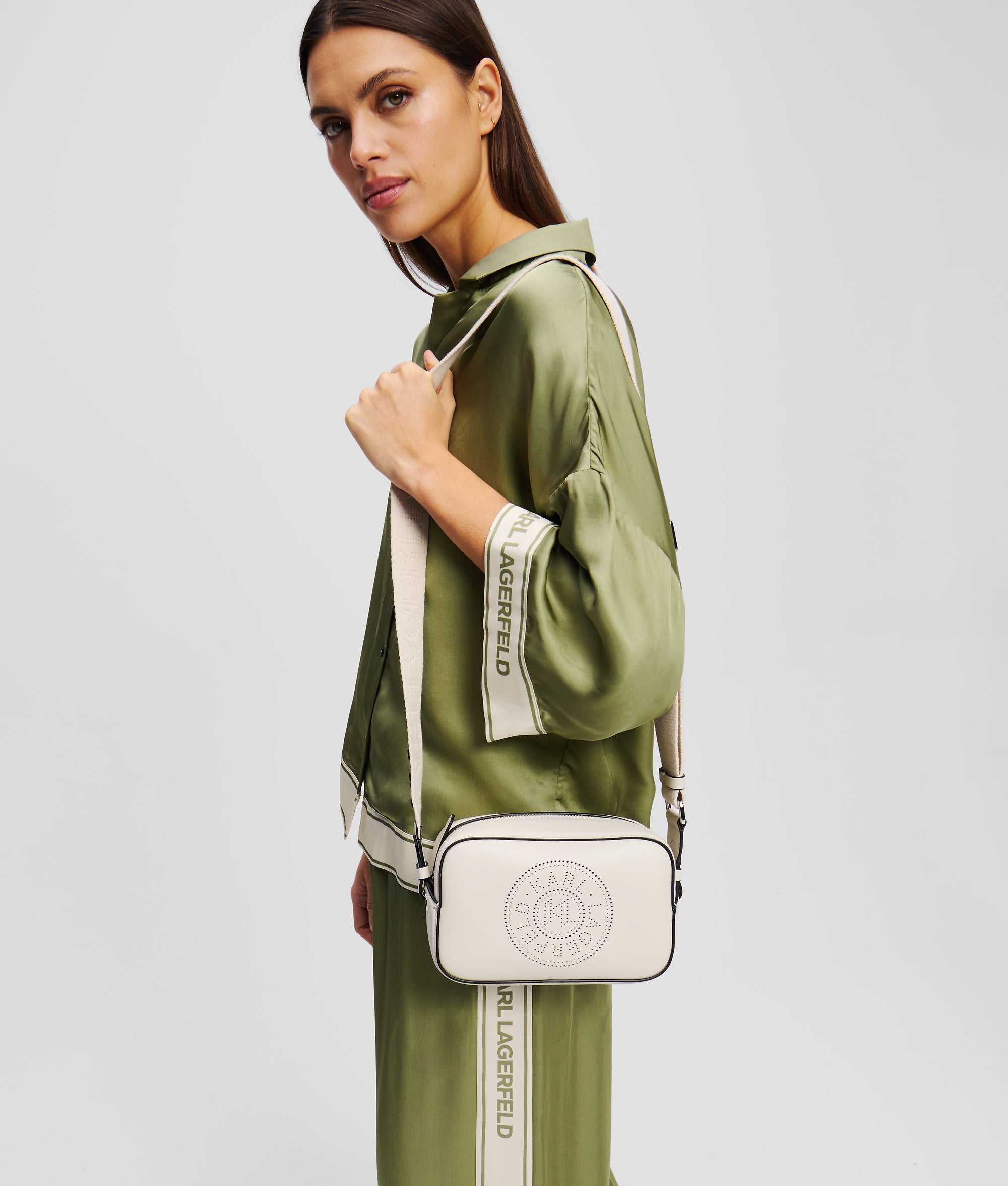 K/CIRCLE PERFORATED CROSSBODY BAG - Image 2