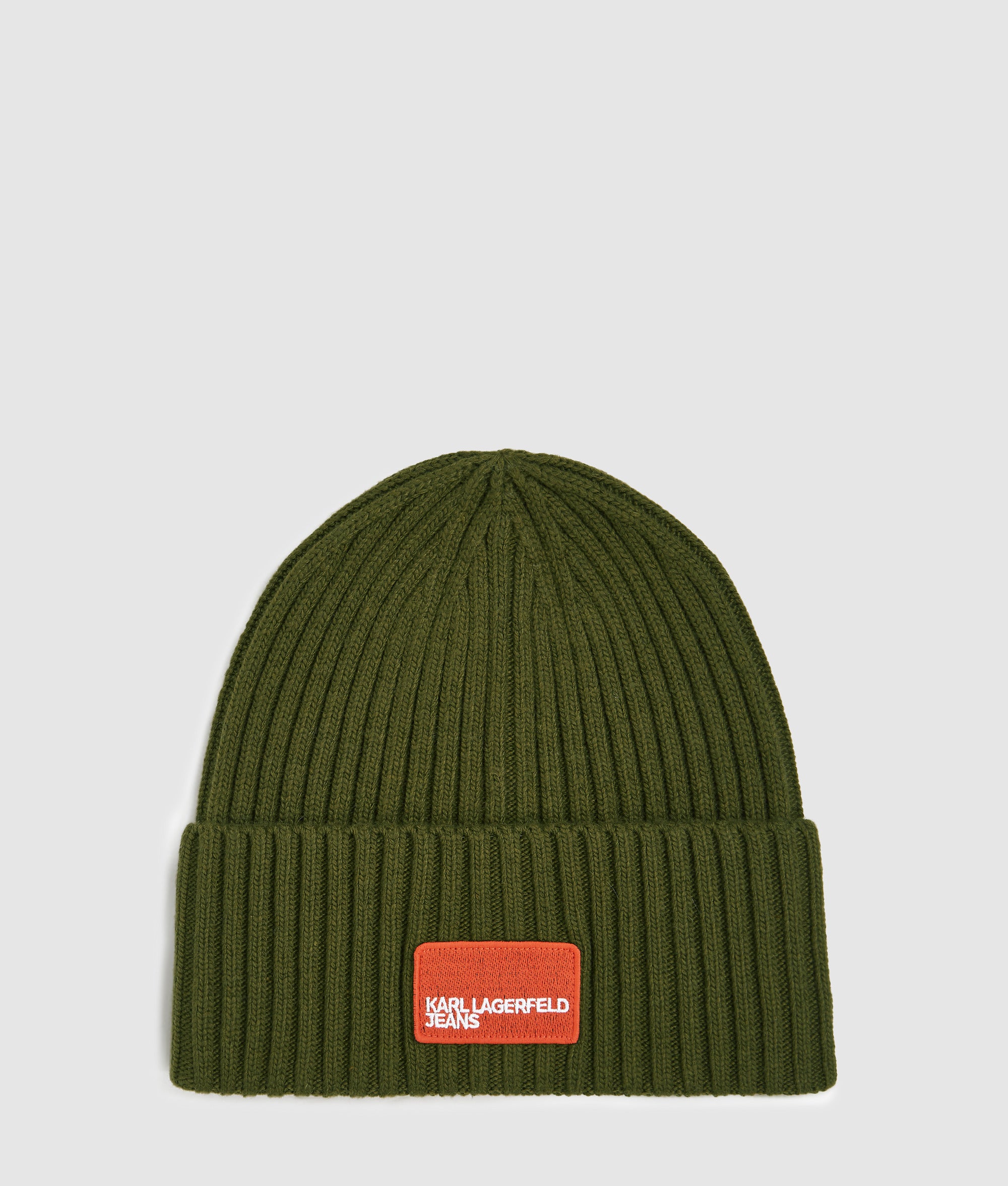 Logo patch beanie