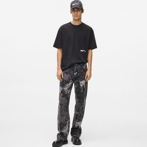 Paint-effect relaxed jeans