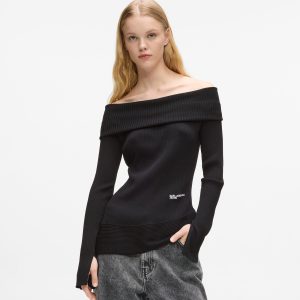 Off-shoulder knit top