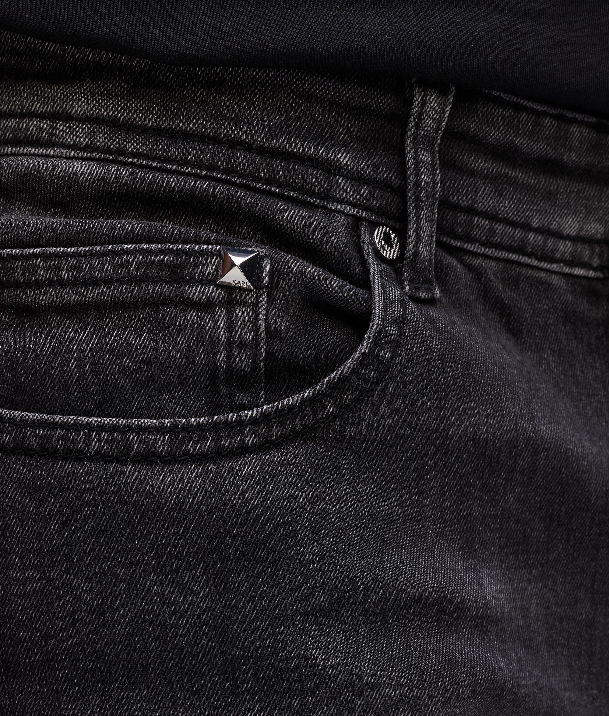 CLASSIC JEANS - Image 2